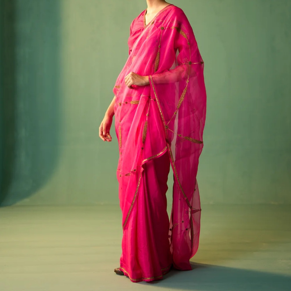 New designer Indian Magenta silk with organza with golden hand embroidered Saree - Picture 2 of 8
